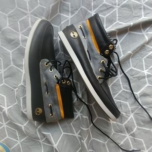 BNWOT Timberland boots